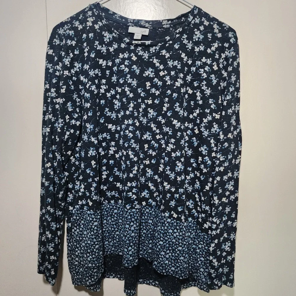 J. Jill Floral Long Sleeve Top Bundle of Two Women LP Tan Navy Pima Cotton